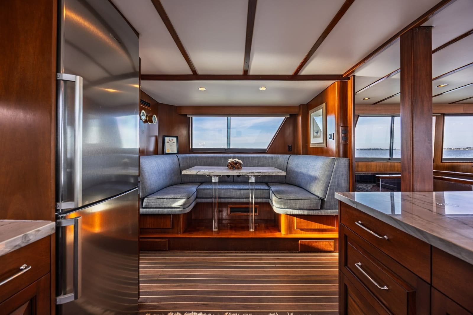 1989 Hatteras 74 Cockpit Motor Yacht - Photo 19