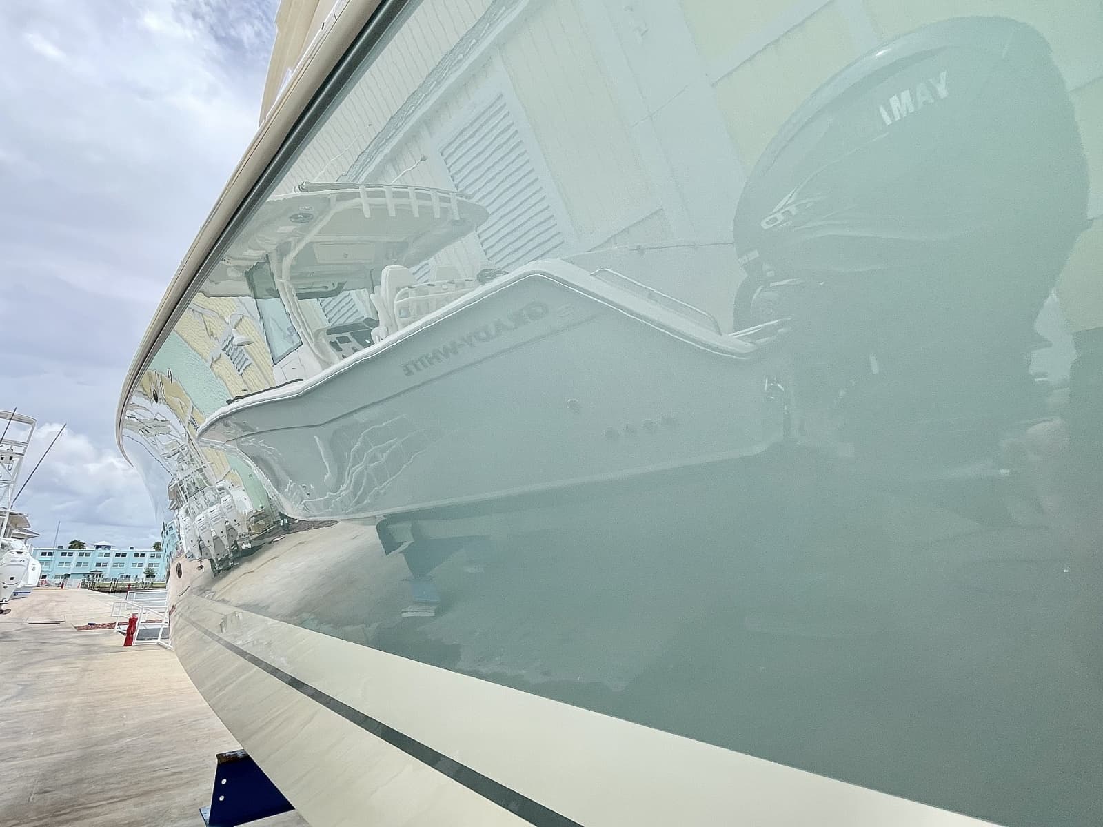 2023 Tiara Yachts 34 LS - Photo 9