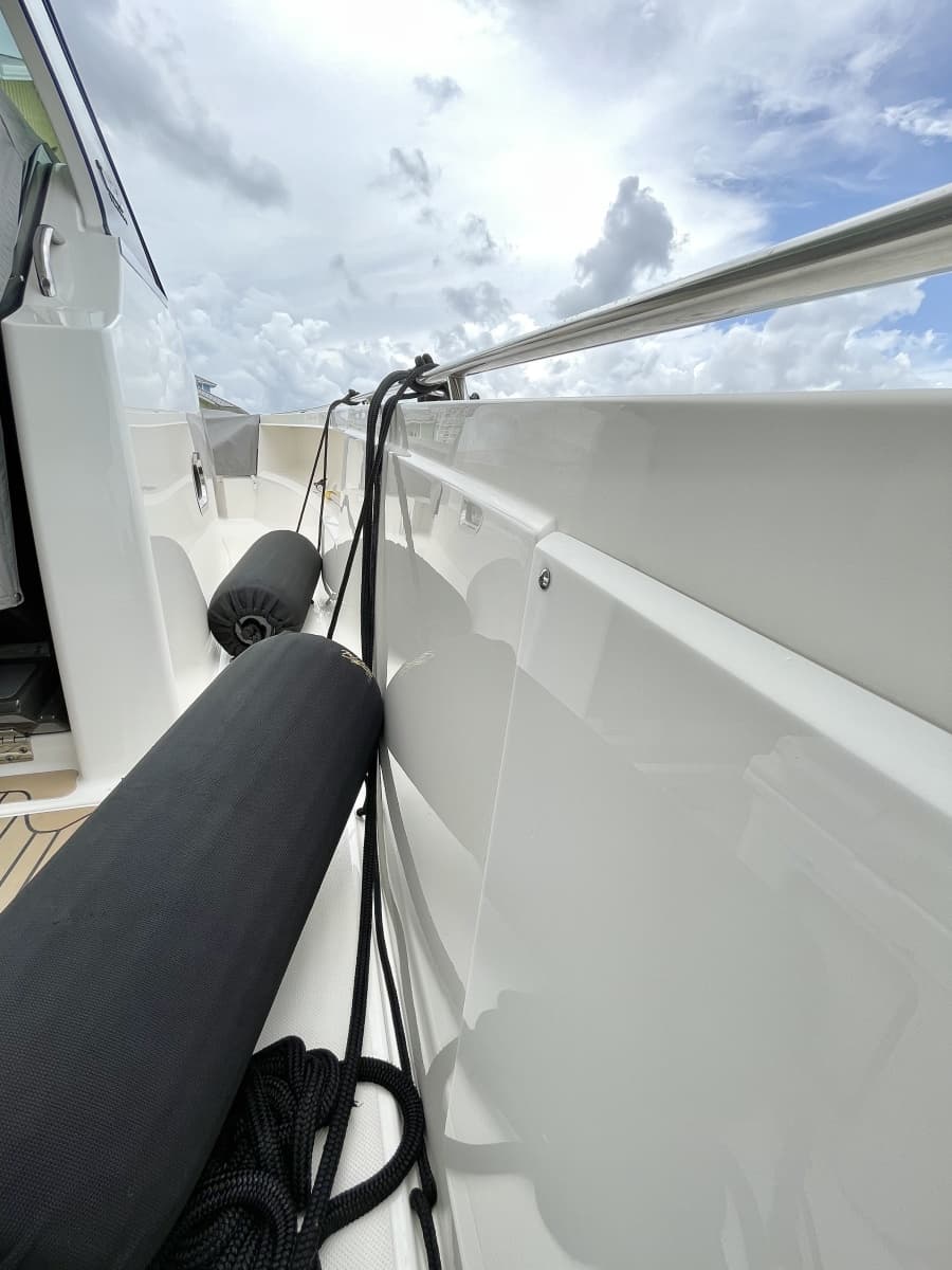 2023 Tiara Yachts 34 LS - Photo 27