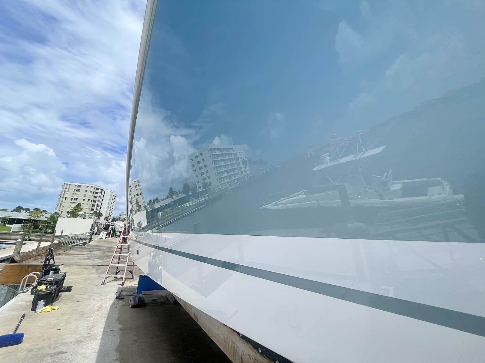 2023 Tiara Yachts 34 LS - Photo 10