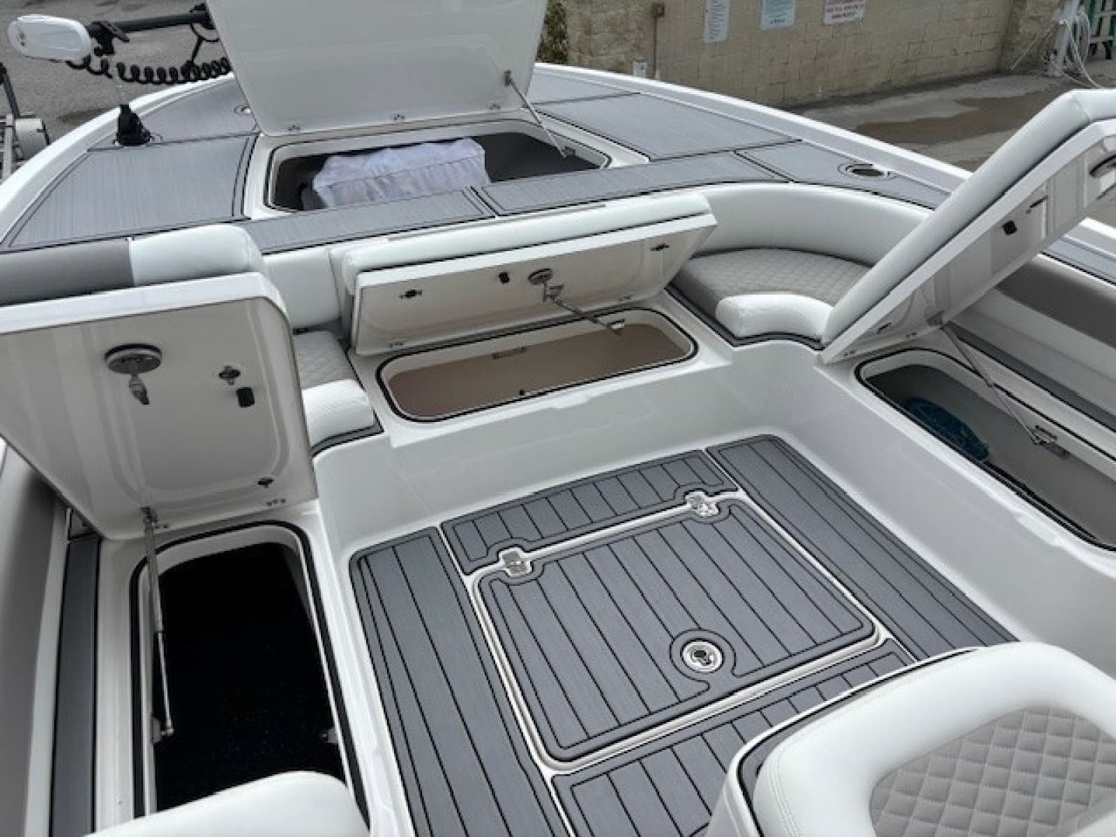 2025 Caymas 28 HB - Photo 28