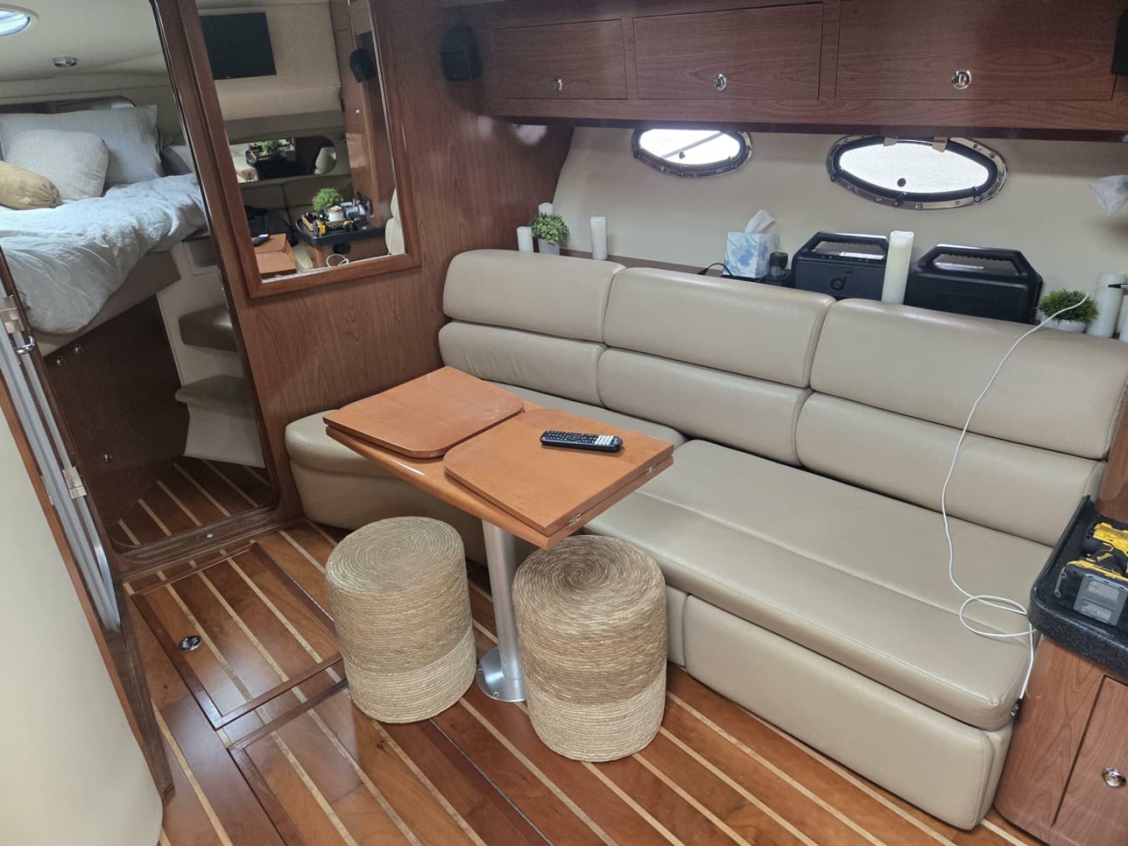 2010 Regal 3760 - Photo 11