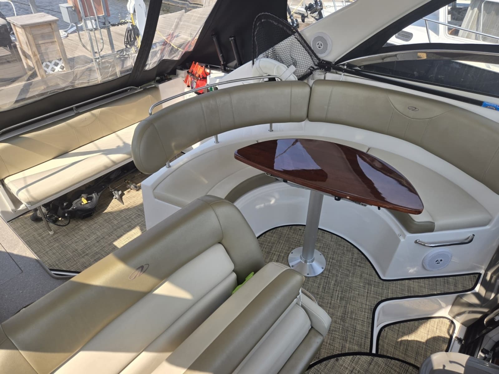 2010 Regal 3760 - Photo 8