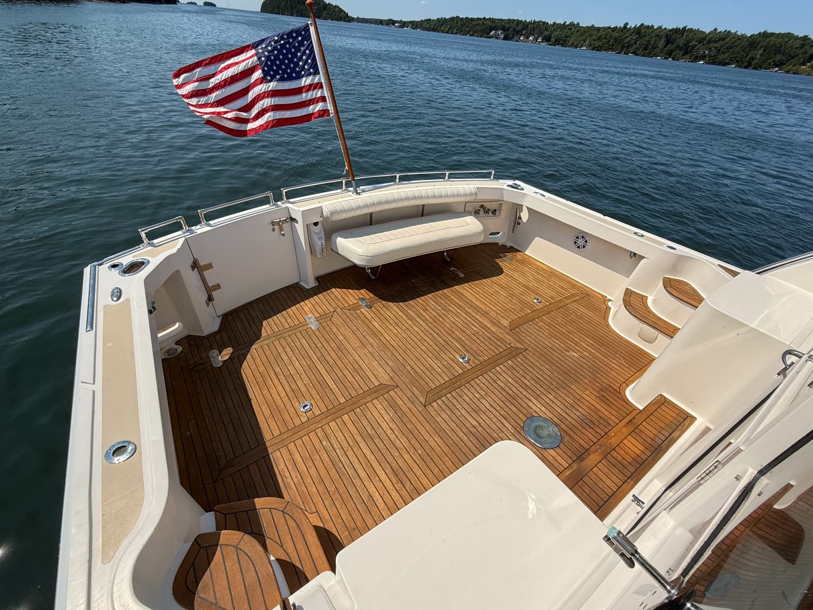 2008 Grand Banks  - Photo 6