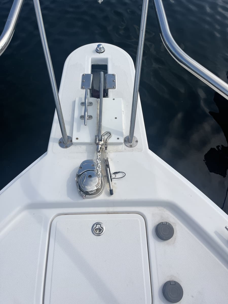 2003 Mainship Pilot - Photo 5