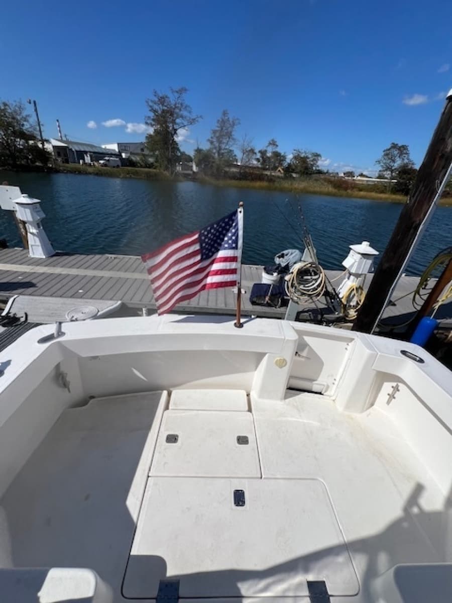 2003 Mainship Pilot - Photo 7