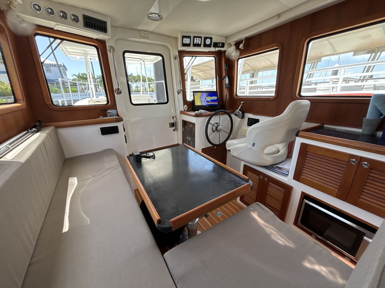 2022 SeaPiper 35 Trawler - Photo 11