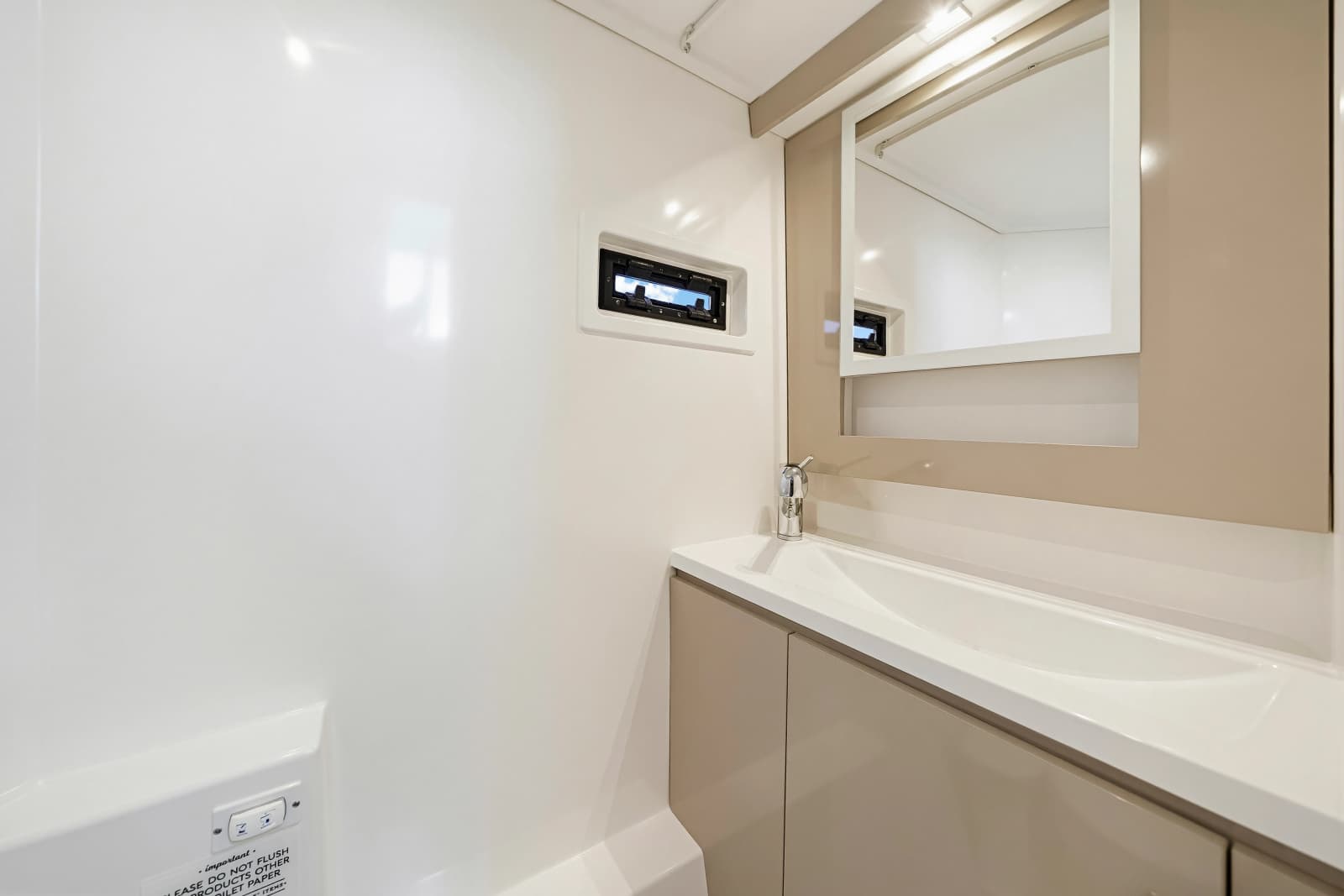 2023 Fountaine Pajot MY4S - Photo 33