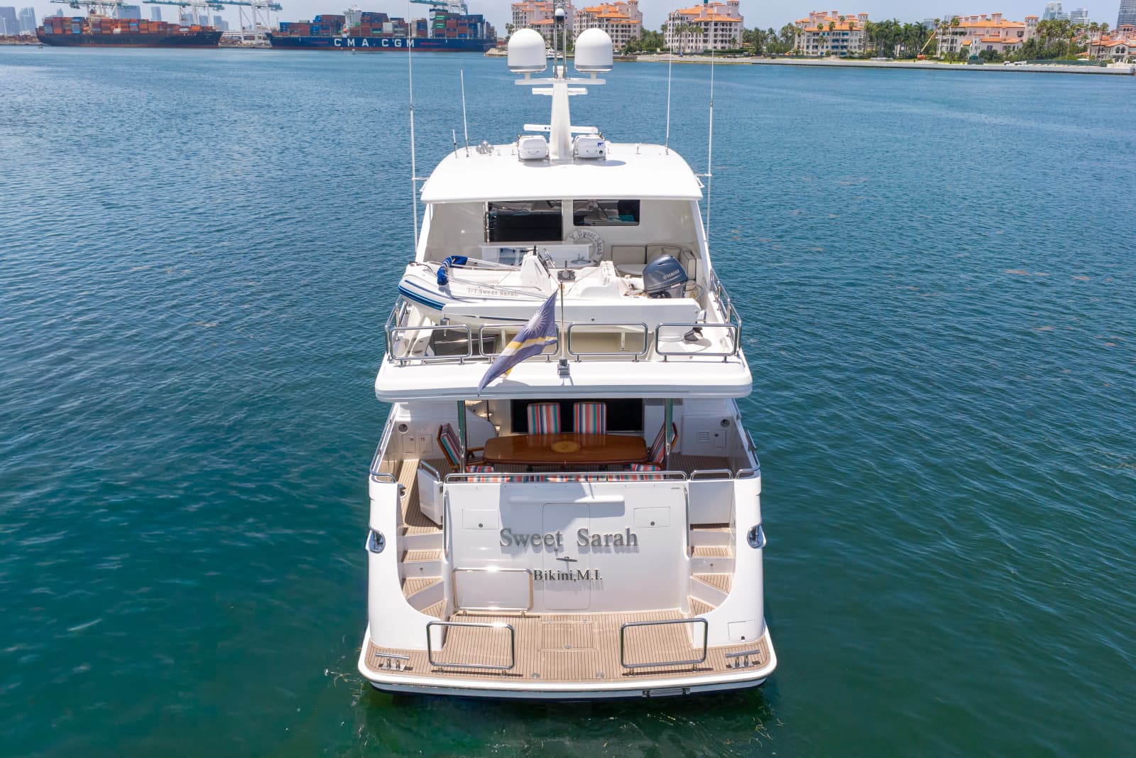 2006 Horizon 82 Skylounge - Photo 6