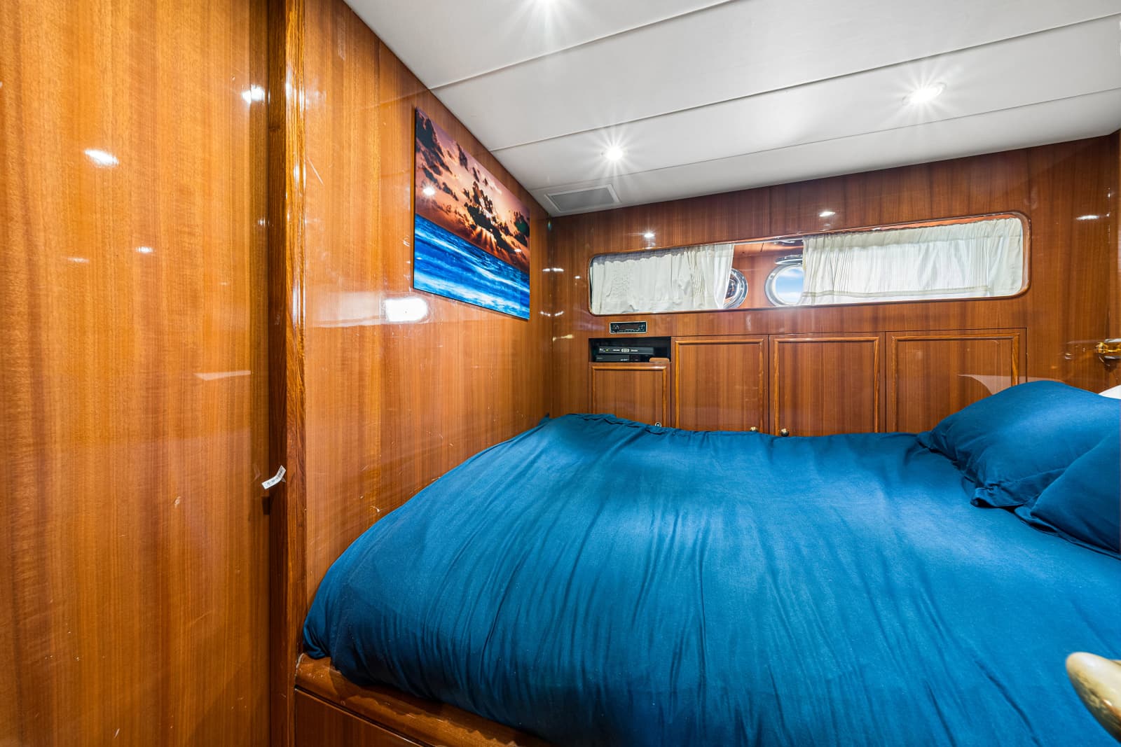 2006 Horizon 82 Skylounge - Photo 56