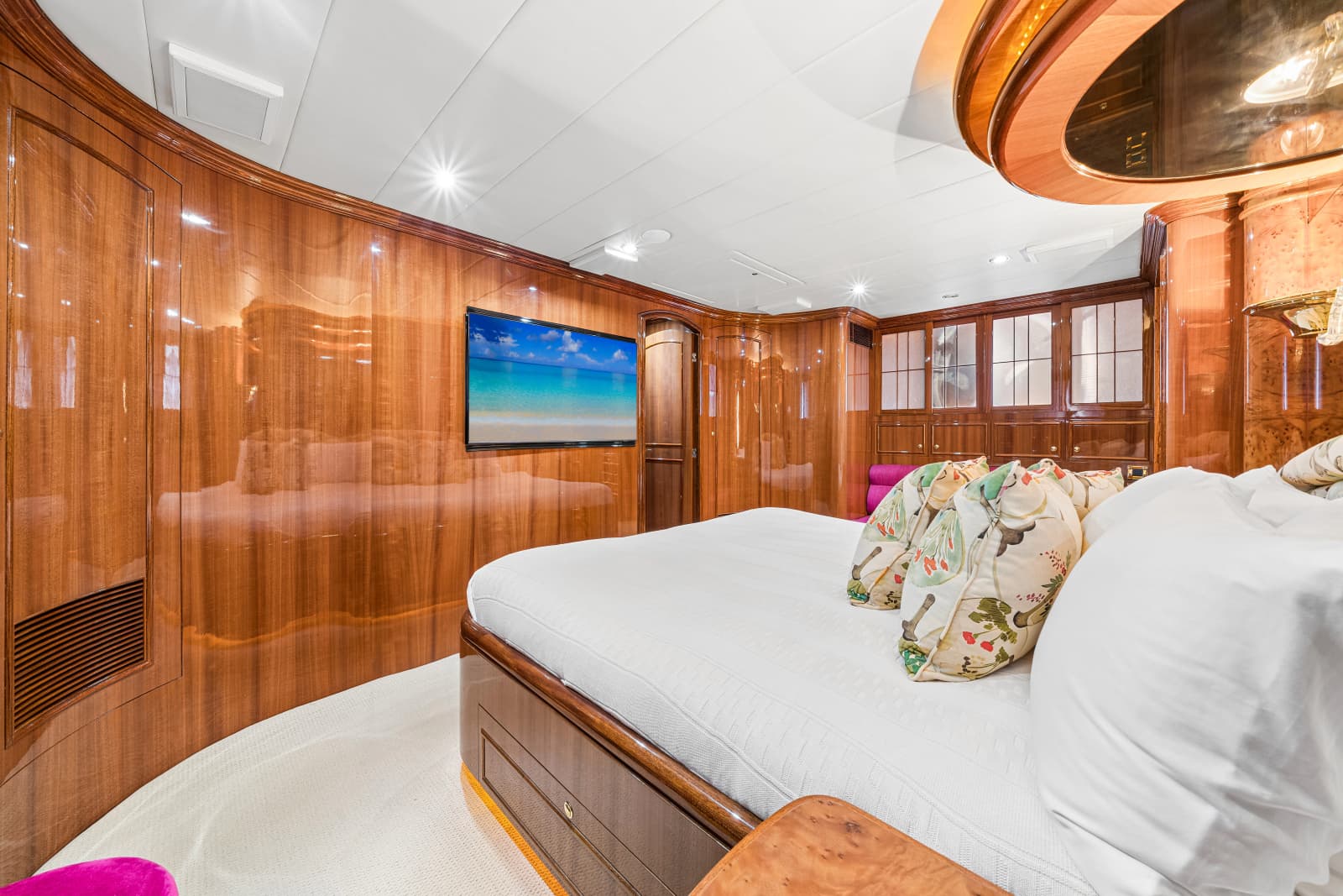 2006 Horizon 82 Skylounge - Photo 30