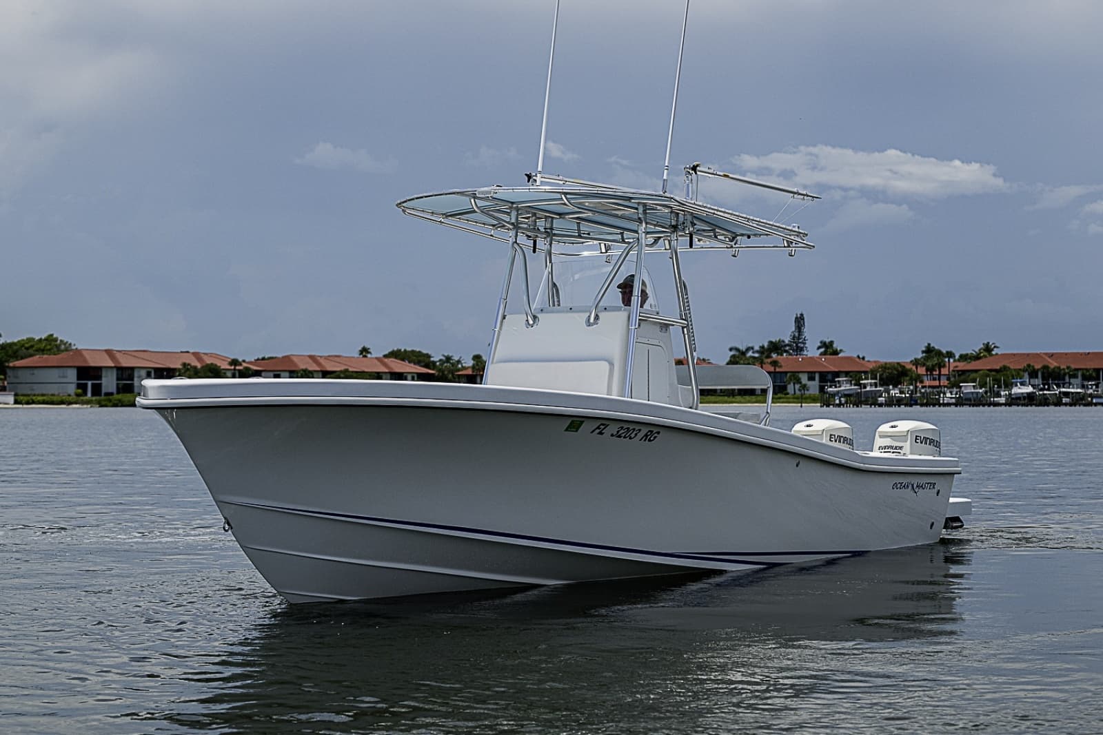 2015 Ocean Master  - Photo 2