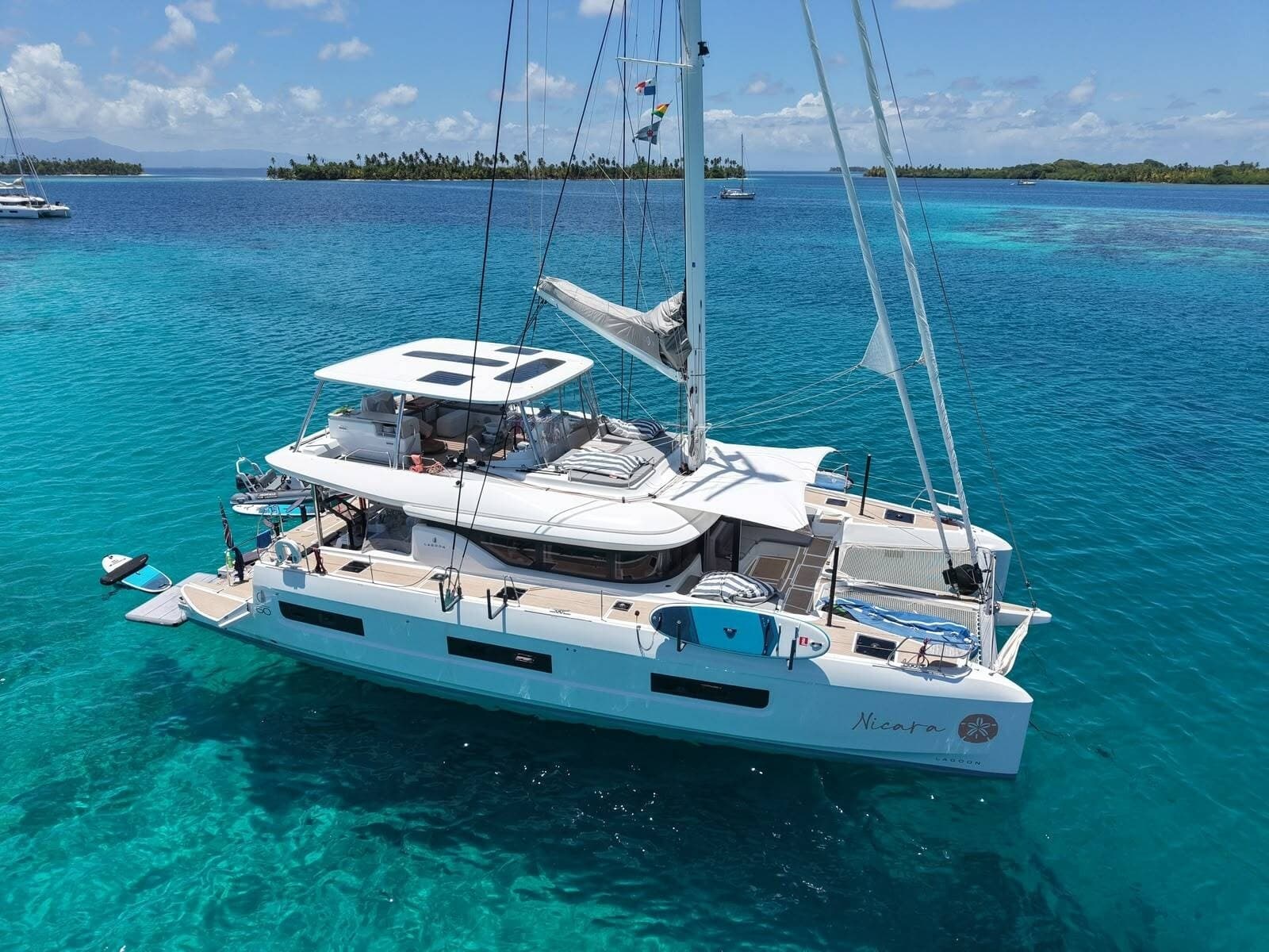 2025 Lagoon 60 - Photo 1