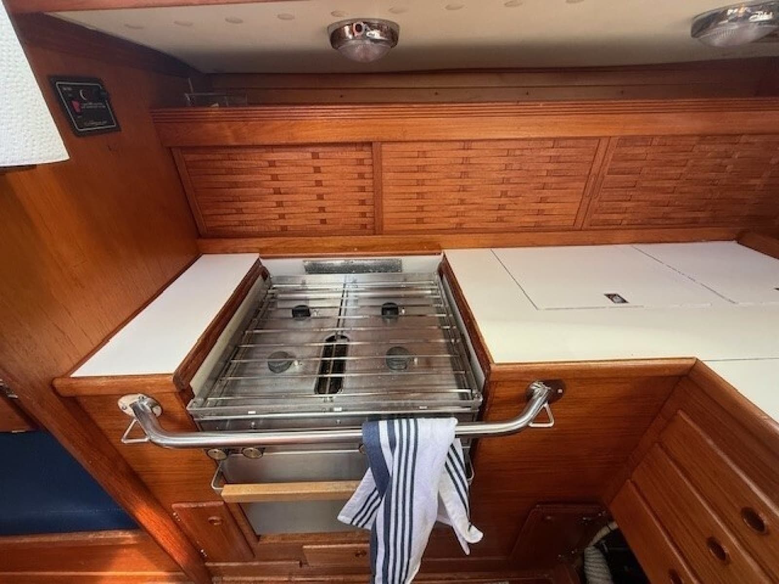 1988 Sabre 42 CN Sloop - Photo 18