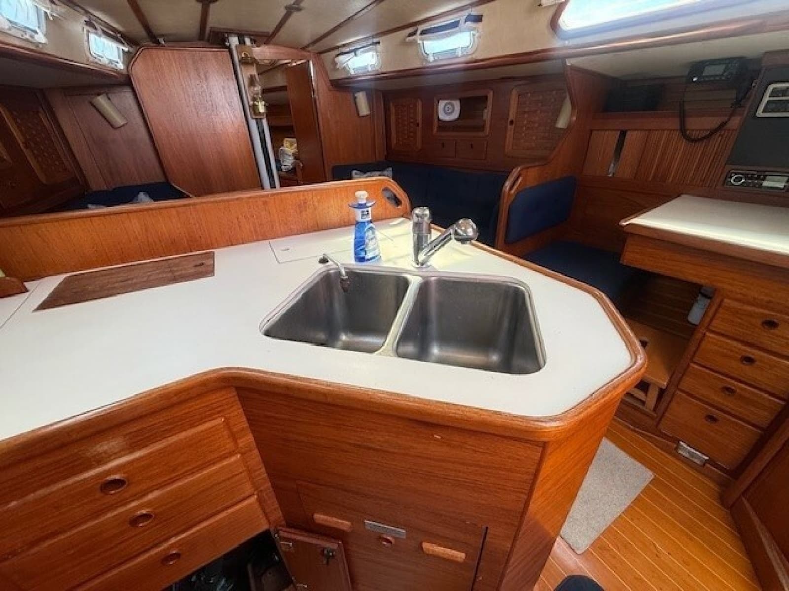 1988 Sabre 42 CN Sloop - Photo 17