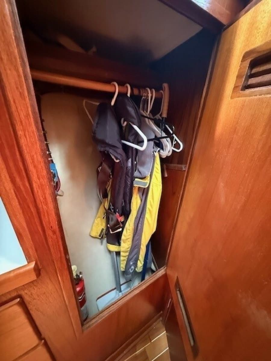 1988 Sabre 42 CN Sloop - Photo 47