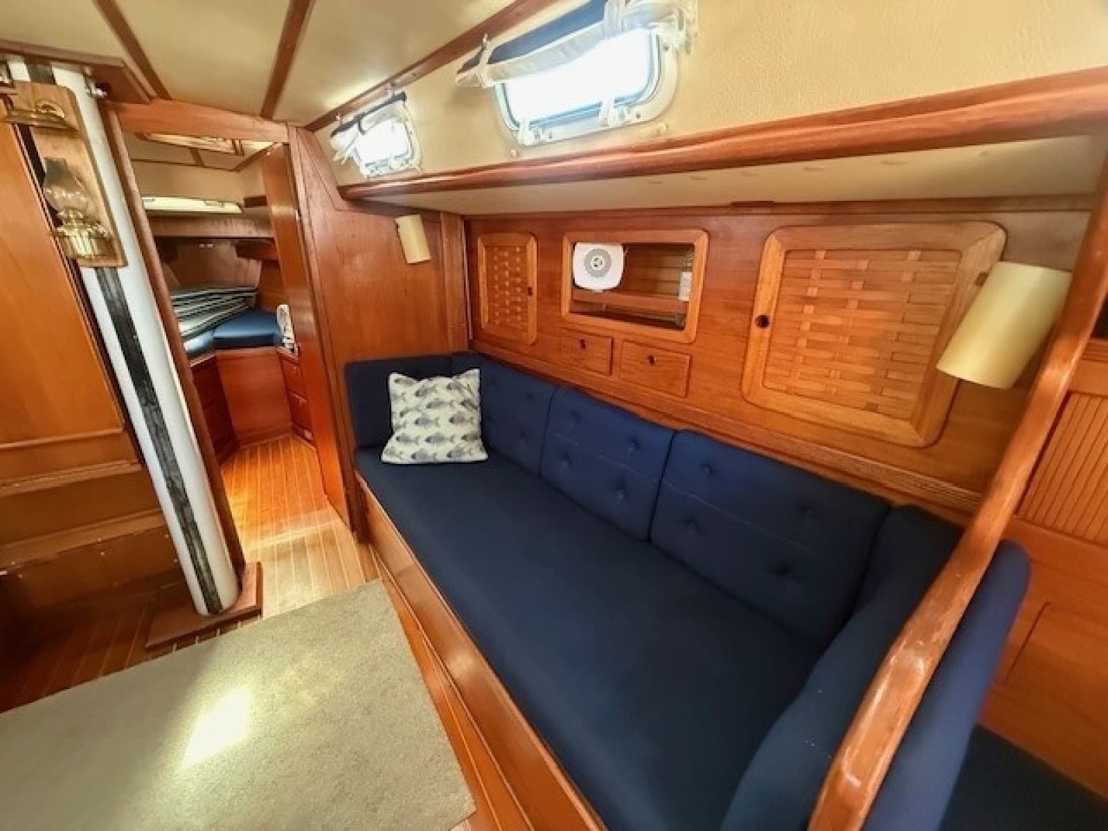 1988 Sabre 42 CN Sloop - Photo 5