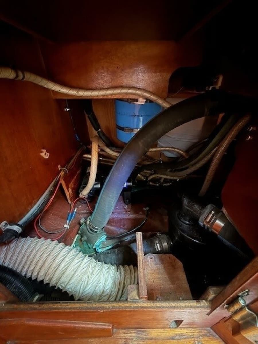 1988 Sabre 42 CN Sloop - Photo 73