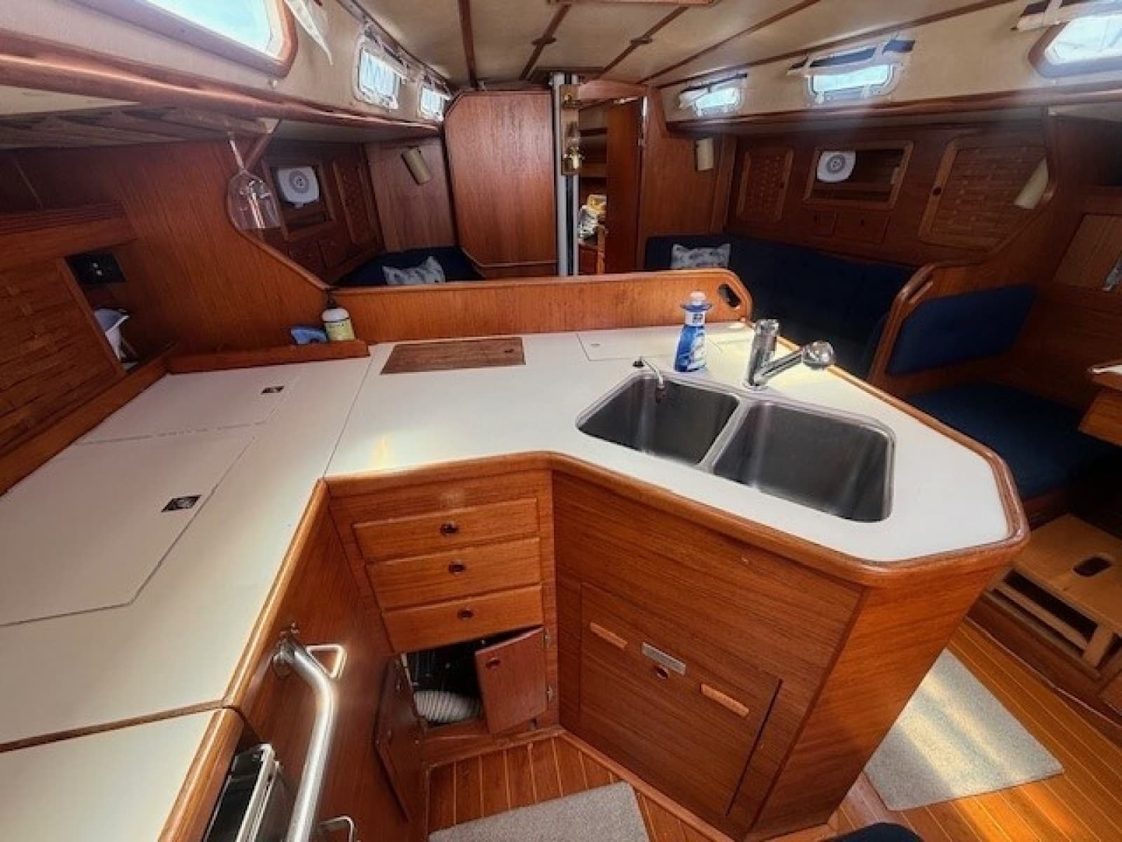 1988 Sabre 42 CN Sloop - Photo 37
