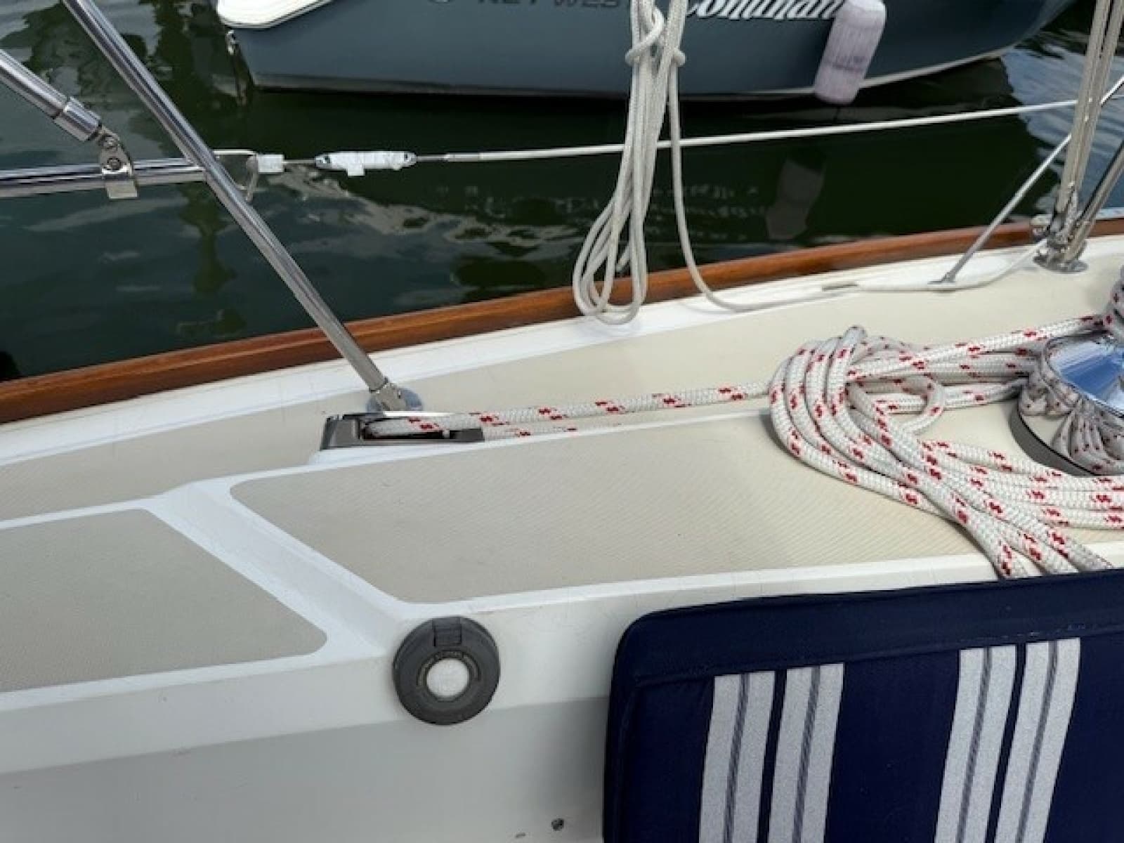 1998 Sabre 402 - Photo 16