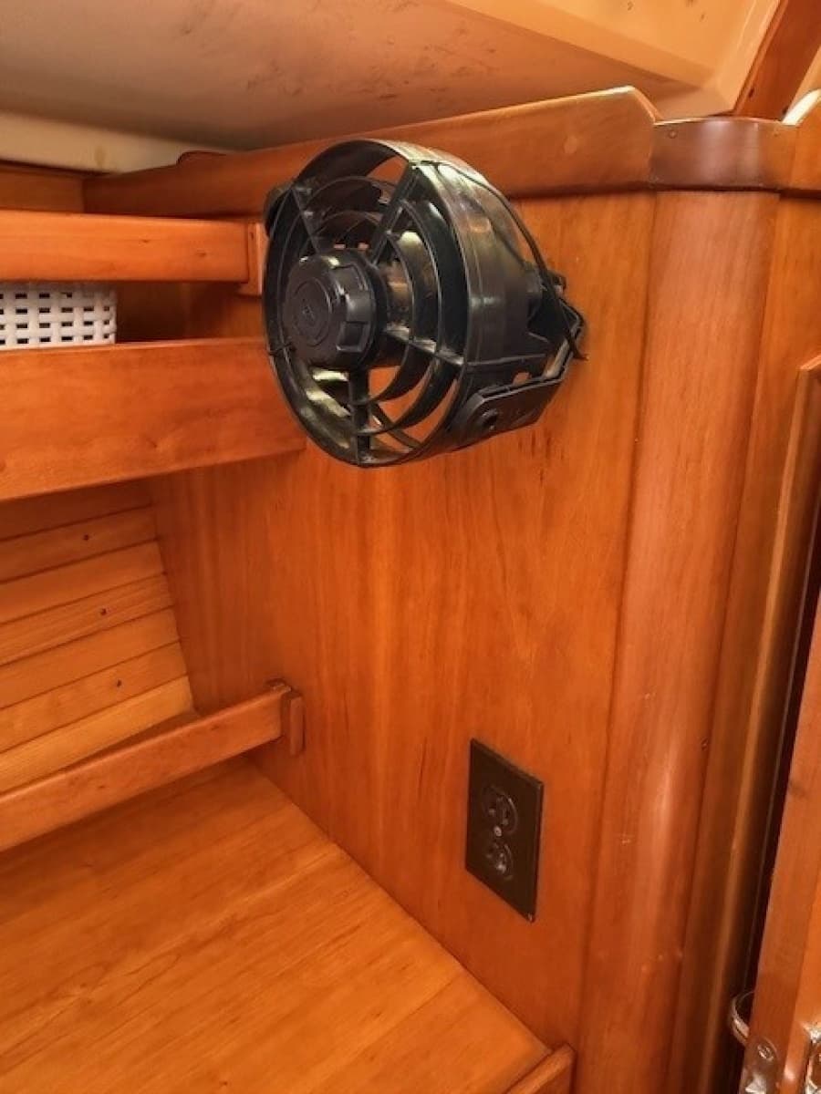 1998 Sabre 402 - Photo 74