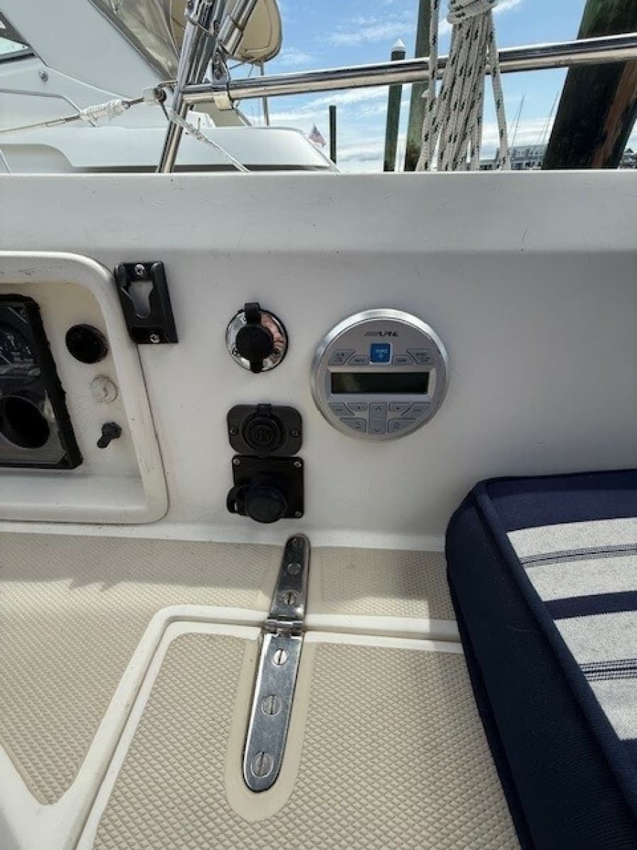 1998 Sabre 402 - Photo 14