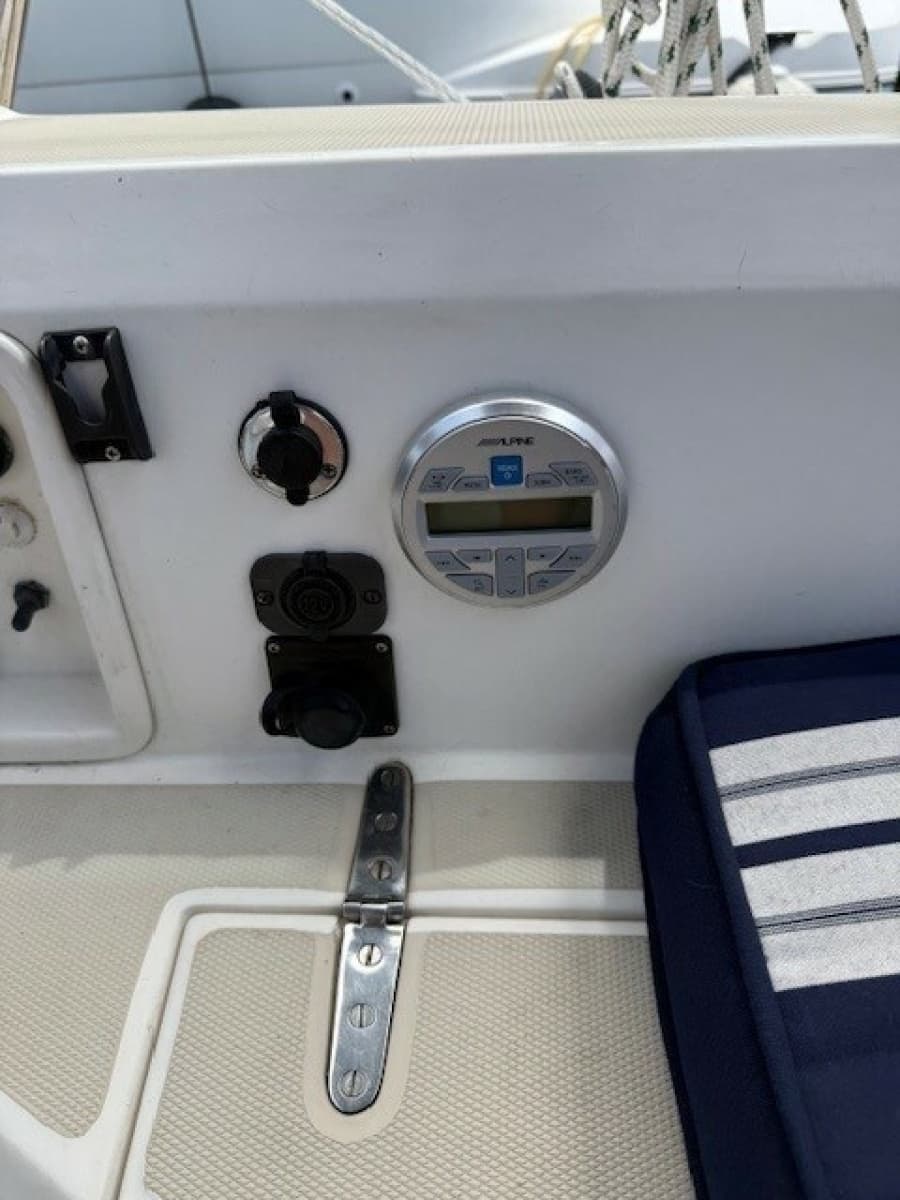 1998 Sabre 402 - Photo 38