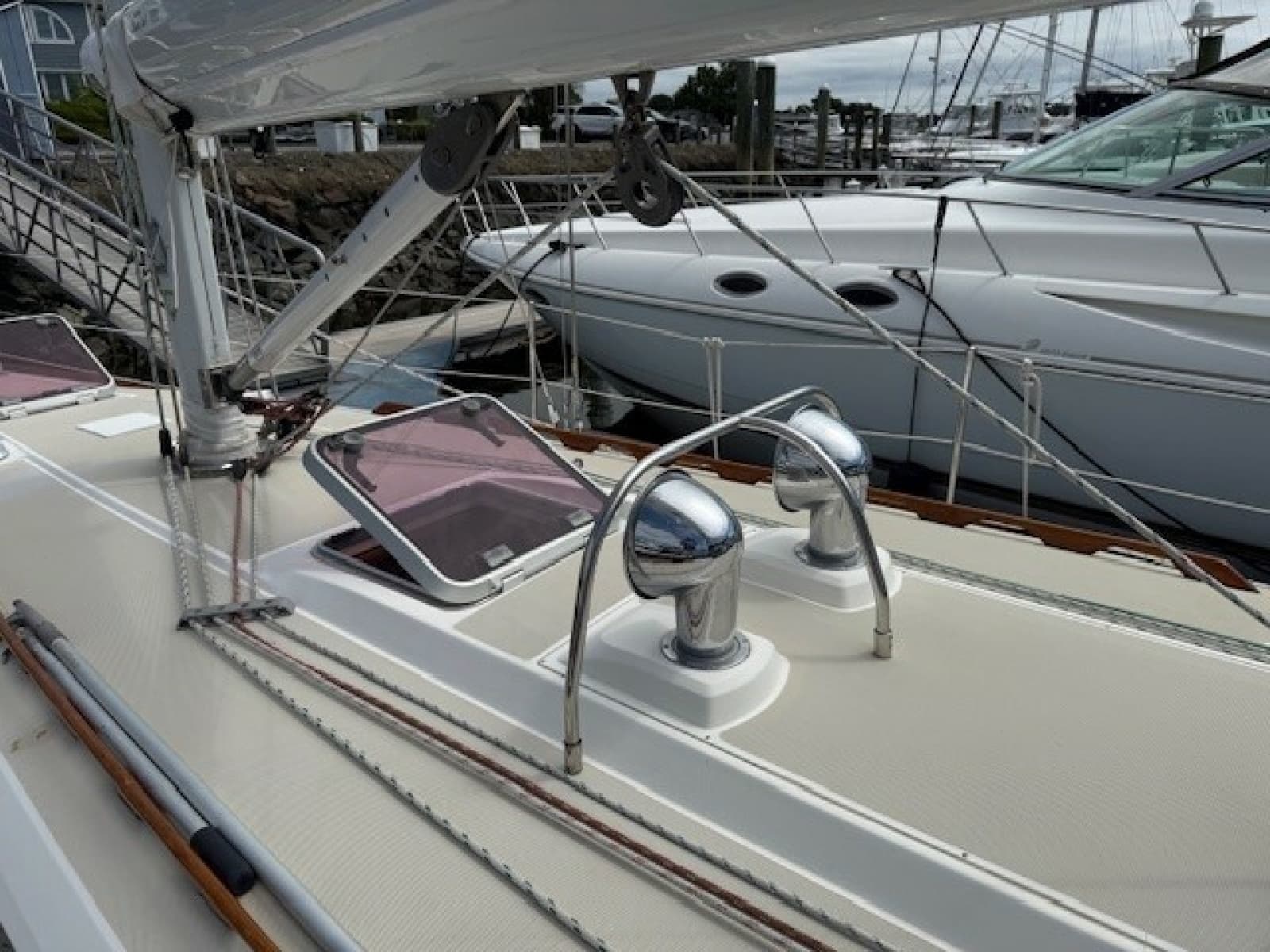 1998 Sabre 402 - Photo 23