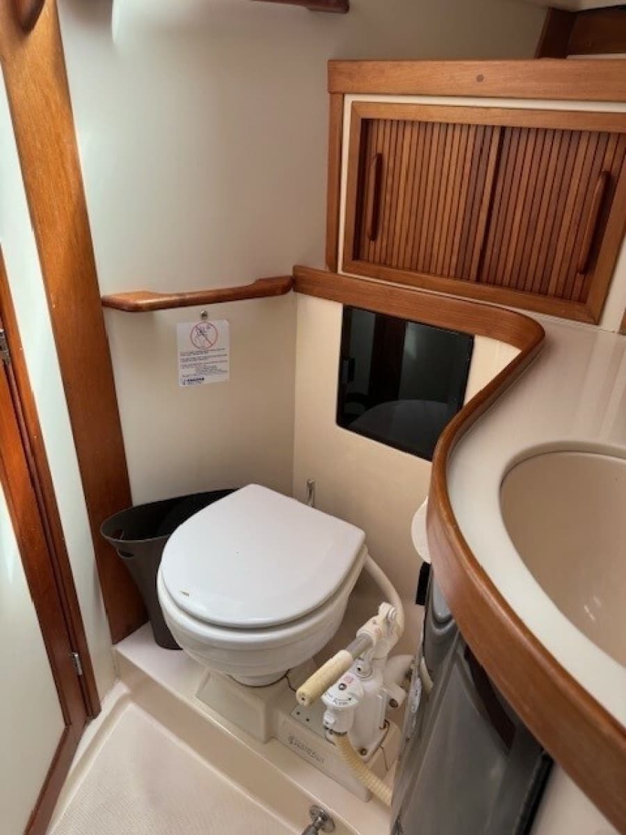 1998 Sabre 402 - Photo 175