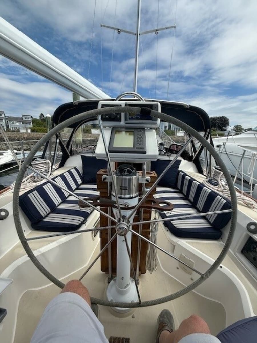 1998 Sabre 402 - Photo 9