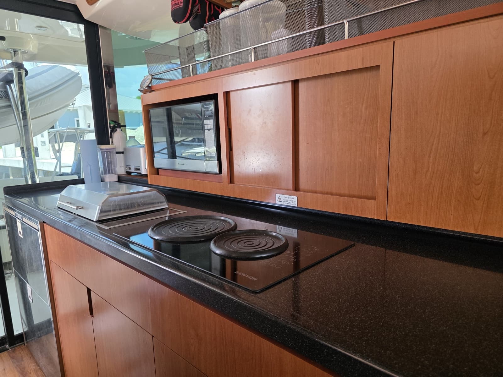2016 Aquila 48 - Photo 12
