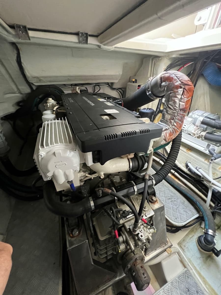 2016 Aquila 48 - Photo 23