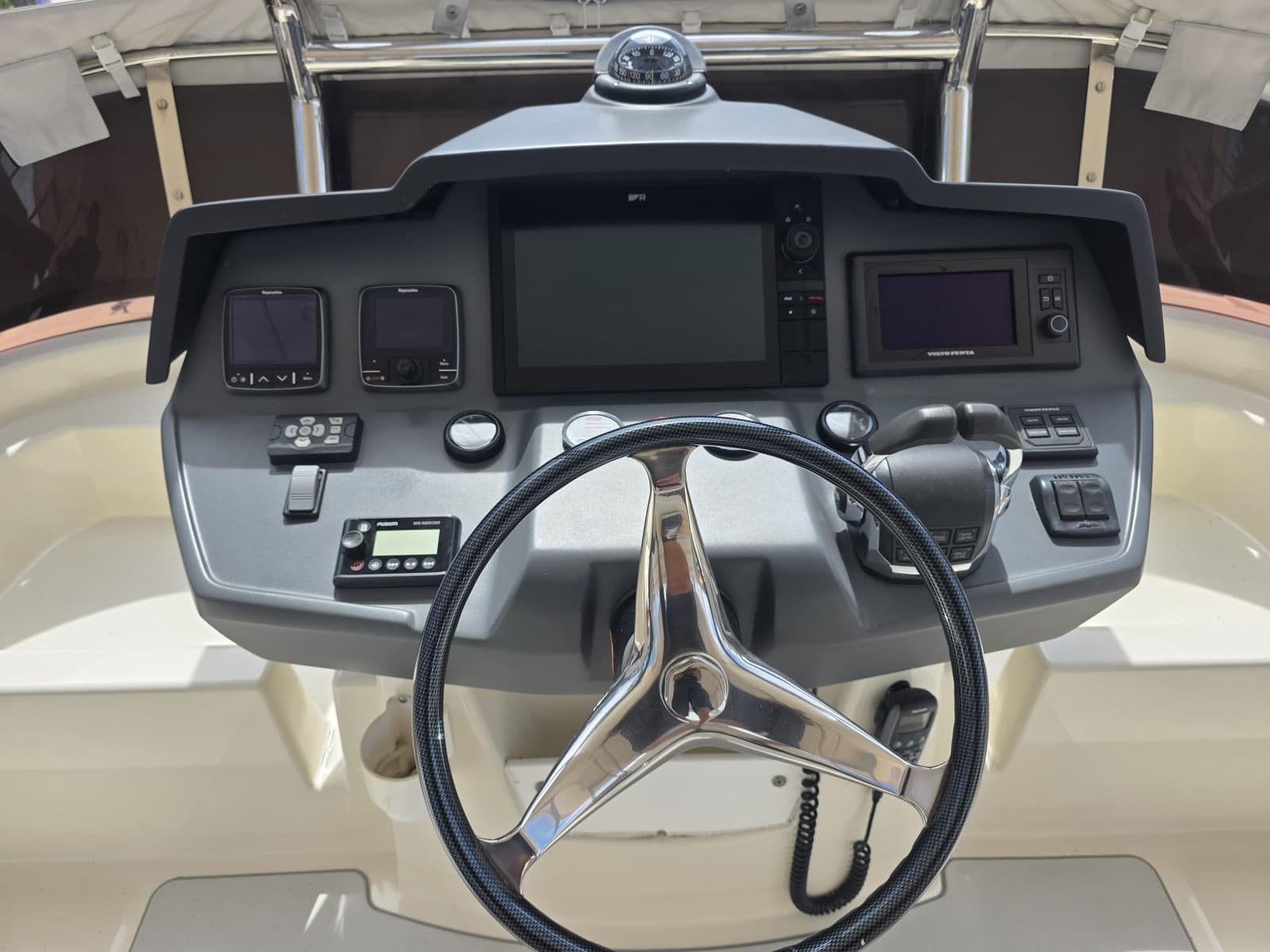 2016 Aquila 48 - Photo 7
