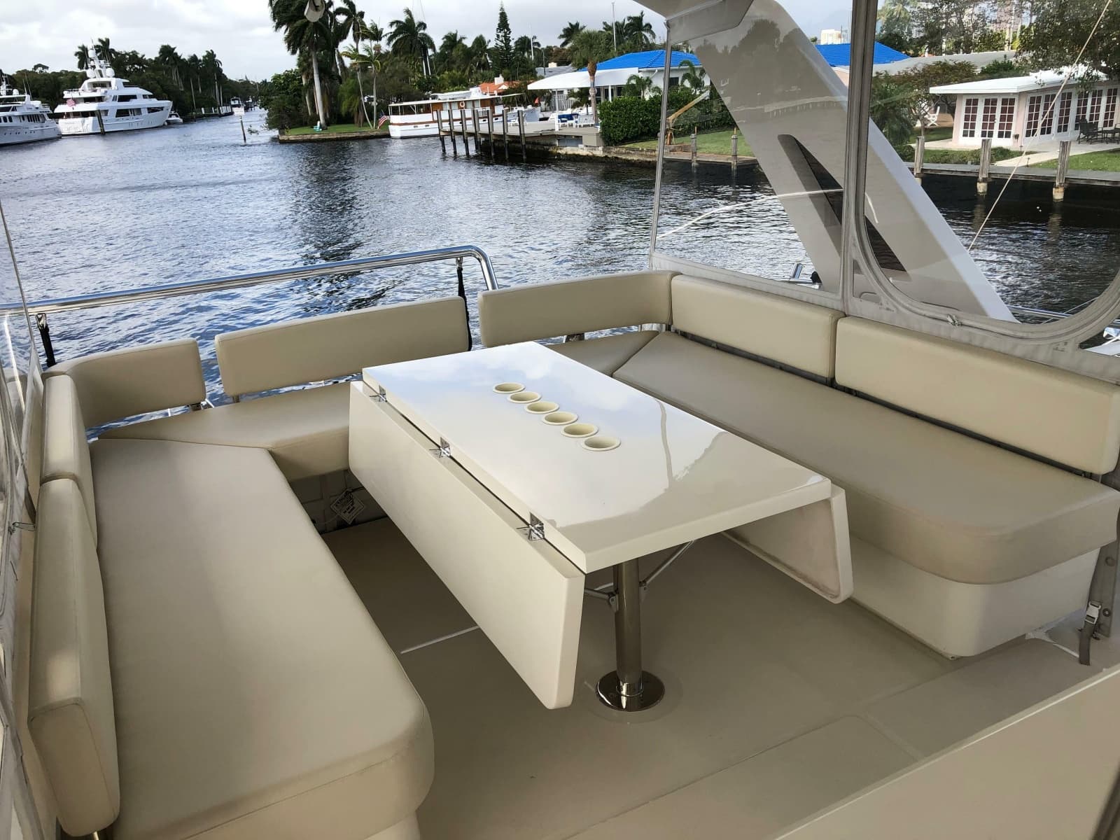 2016 Aquila 48 - Photo 6