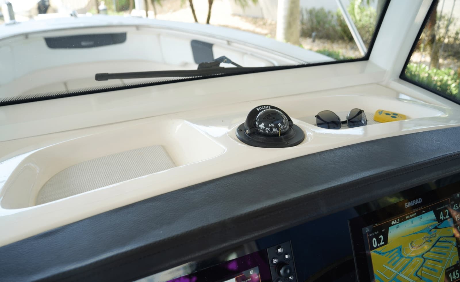 2020 Robalo 302 - Photo 25