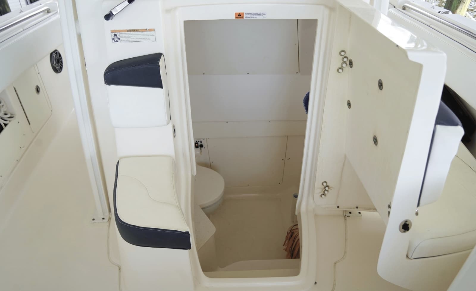 2020 Robalo 302 - Photo 51