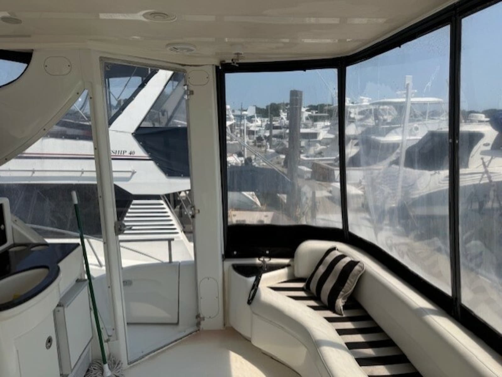 2007 Meridian 408 Aft Cabin - Photo 7