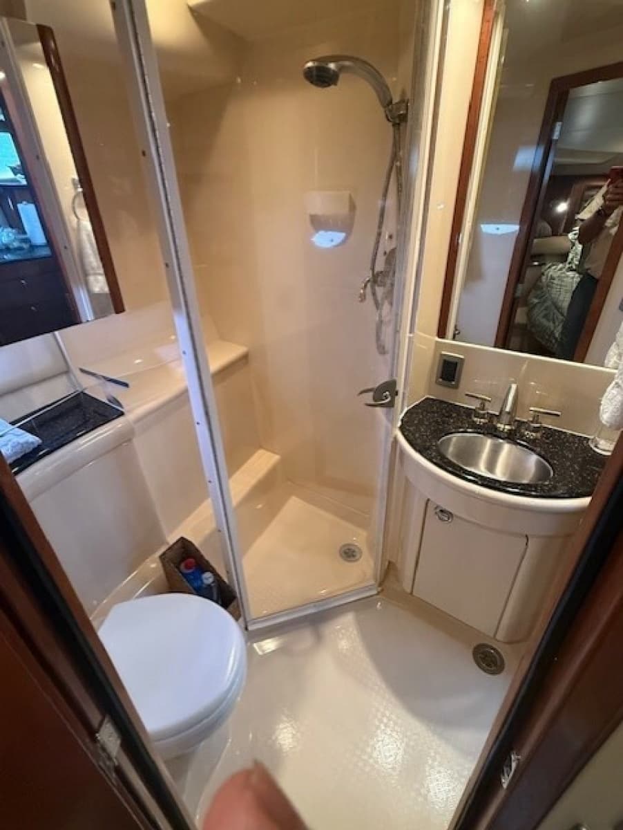 2007 Meridian 408 Aft Cabin - Photo 24