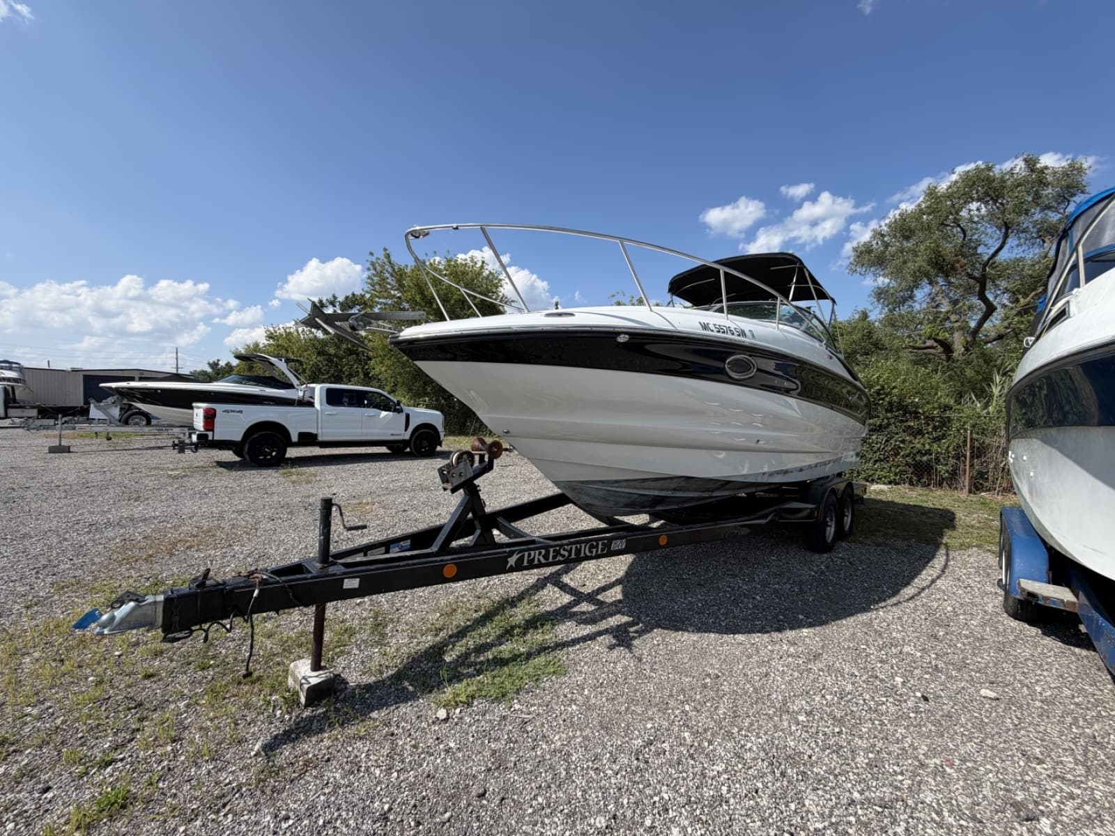 2005 Crownline 250 CR - Photo 3