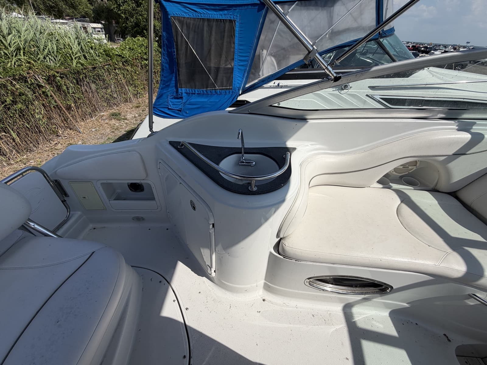 2005 Crownline 250 CR - Photo 9