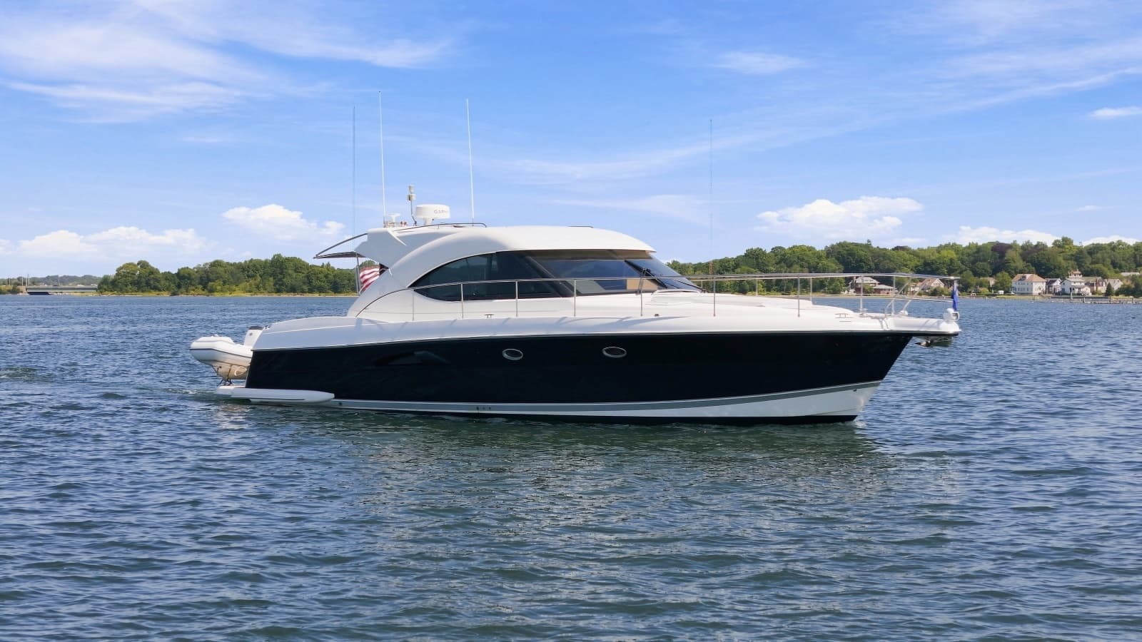 2009 Riviera 4700 Sport Yacht - Photo 5