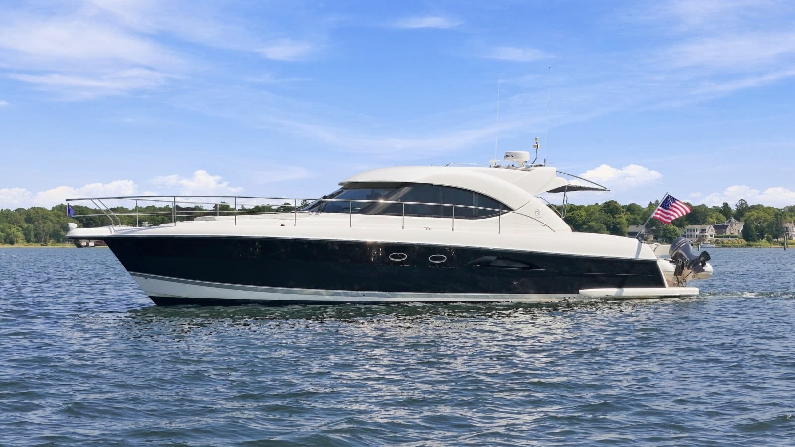 2009 Riviera 4700 Sport Yacht - Photo 2