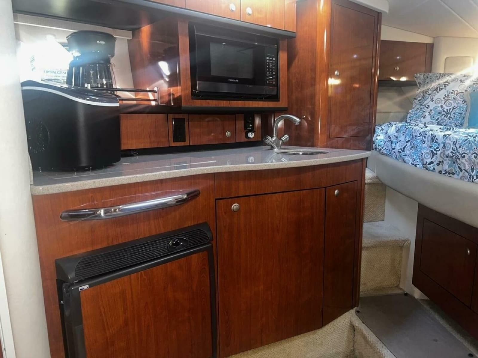 2007 Sea Ray 310 Sundancer - Photo 15