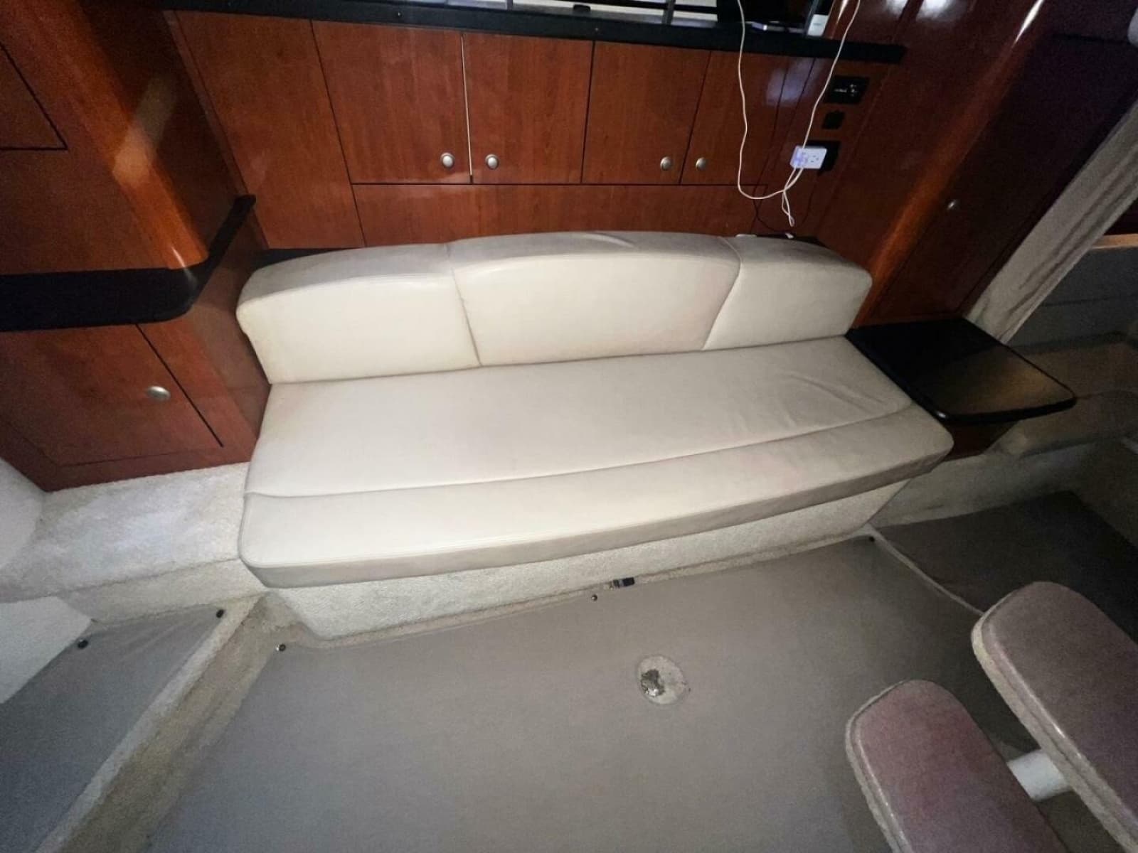 2007 Sea Ray 310 Sundancer - Photo 22