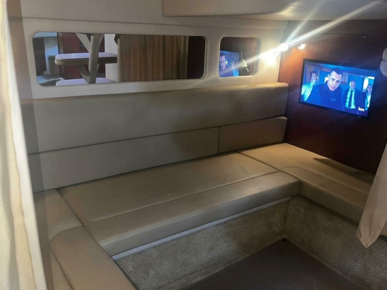 2007 Sea Ray 310 Sundancer - Photo 26