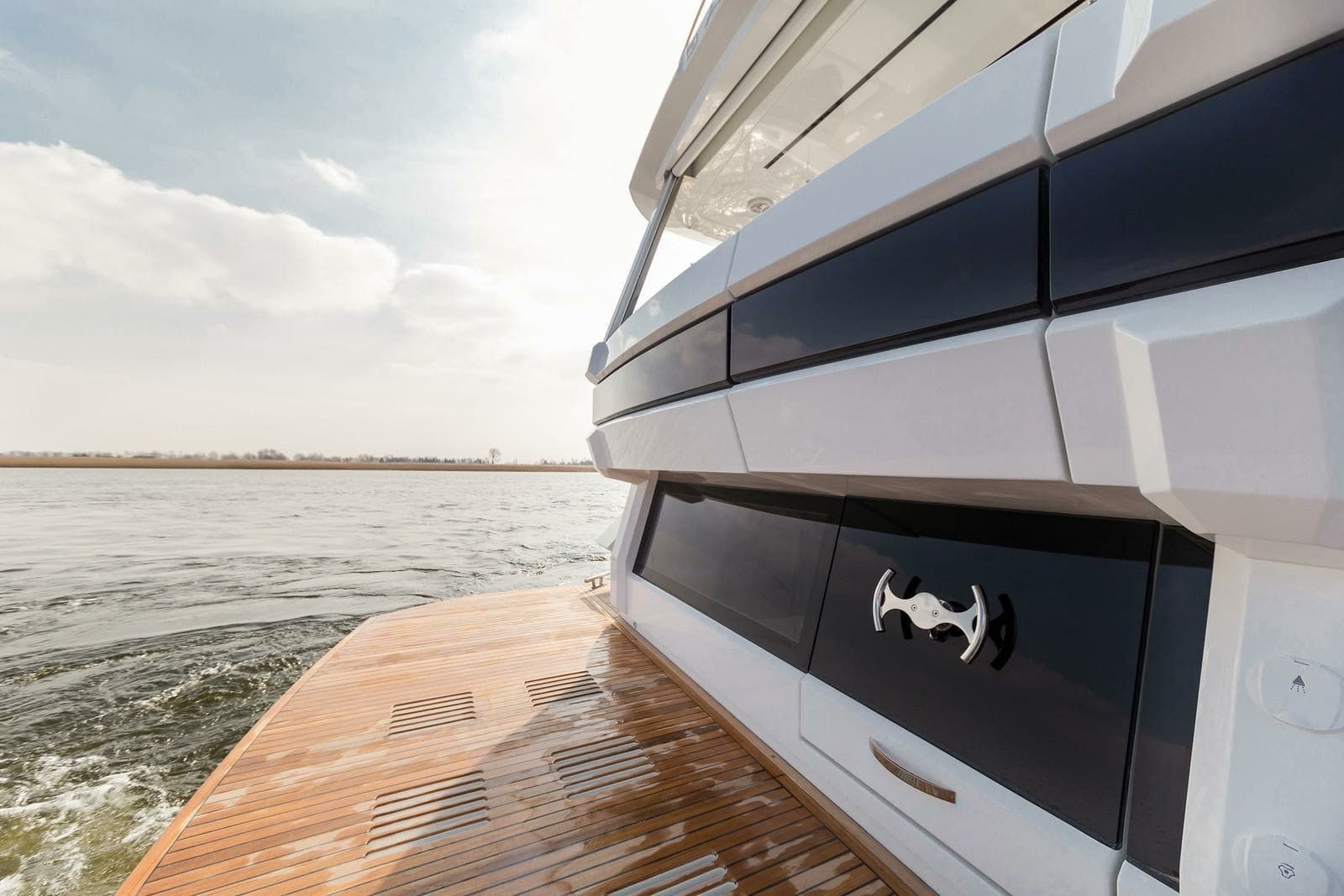 2024 Galeon 640 FLY - Photo 15