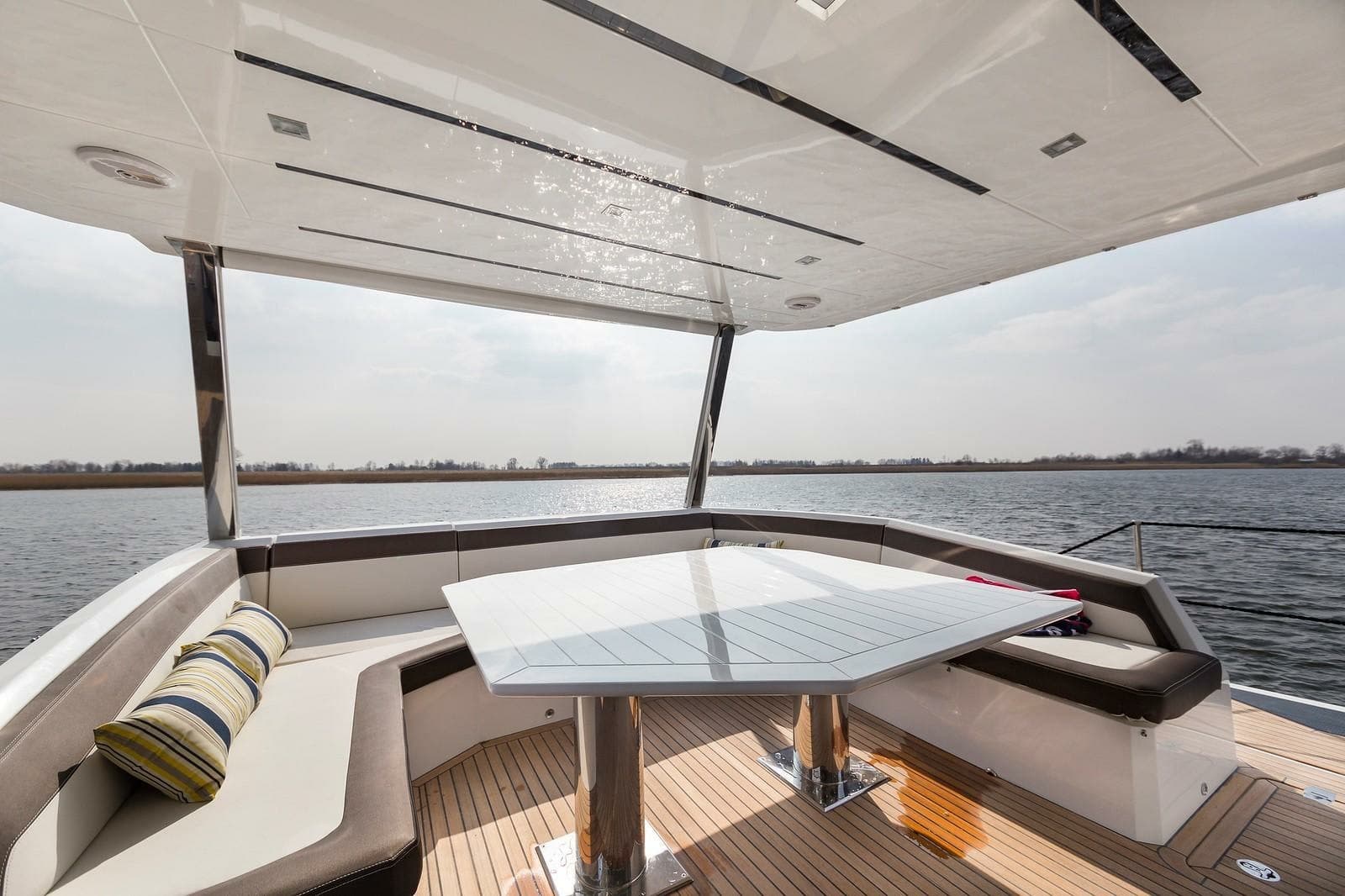2024 Galeon 640 FLY - Photo 8