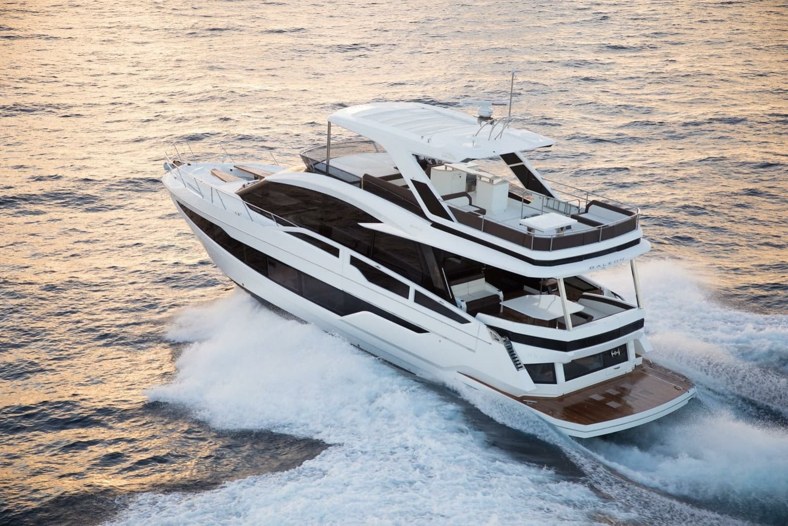 2024 Galeon 640 FLY - Photo 3