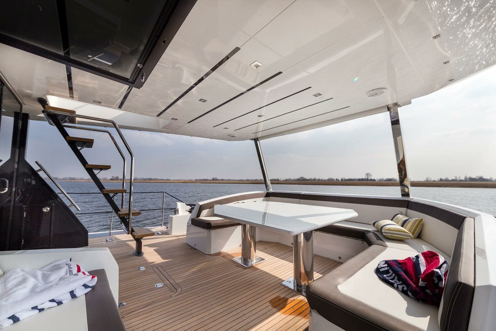 2024 Galeon 640 FLY - Photo 7