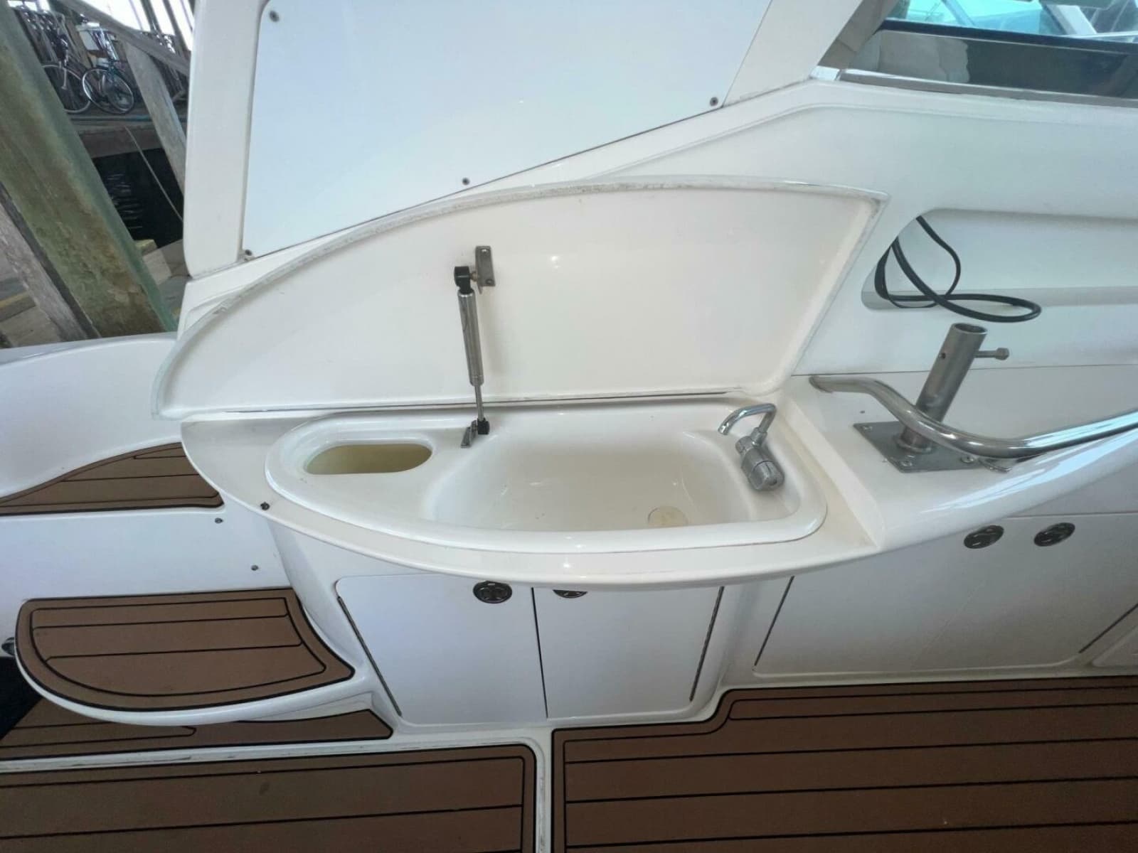 2002 Sea Ray 460 Sundancer - Photo 24